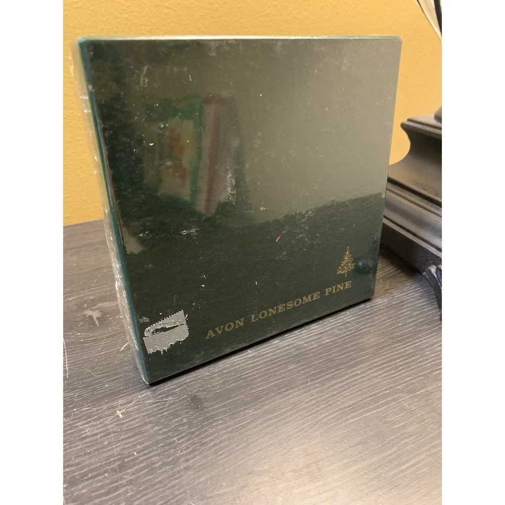 VINTAGE‎ 1966  AVON  LONESOME PINE SOAPS-NEW IN BOX